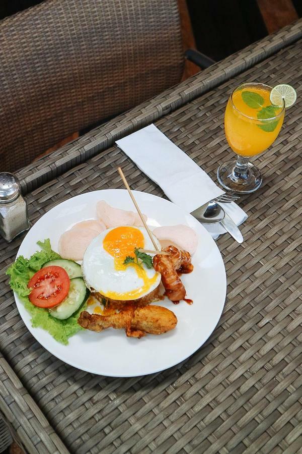 Airy Premier Cendrawasih 28 Kuta Bali Hotel 3*
